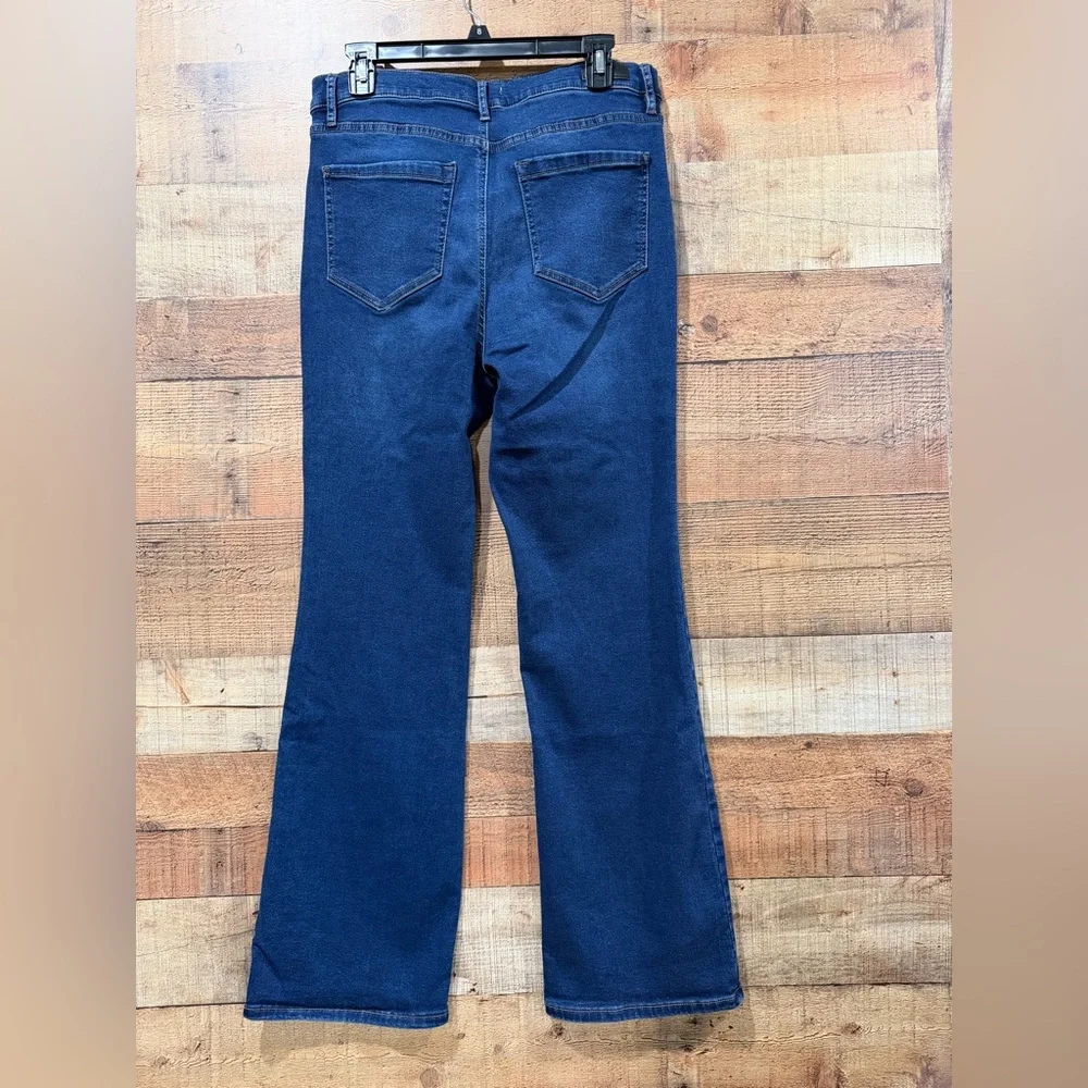 Nicole Miller Soho High Rise Dark Blue Bootcut Flare  Jeans Size 14 - Picture 2 of 5
